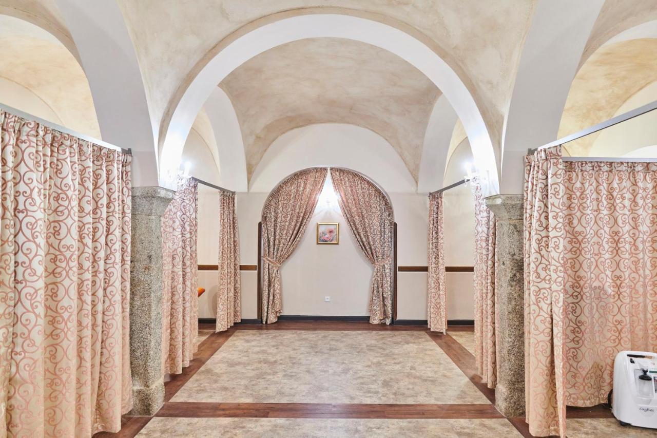 Spa Hotel Centrum Františkovy Lázně Buitenkant foto