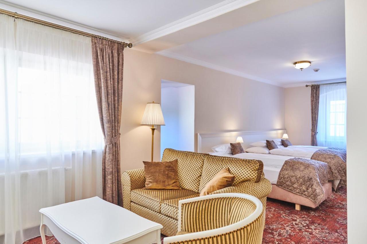 Spa Hotel Centrum Františkovy Lázně Buitenkant foto