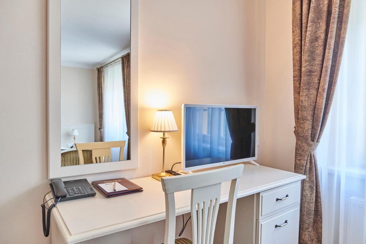 Spa Hotel Centrum Františkovy Lázně Buitenkant foto