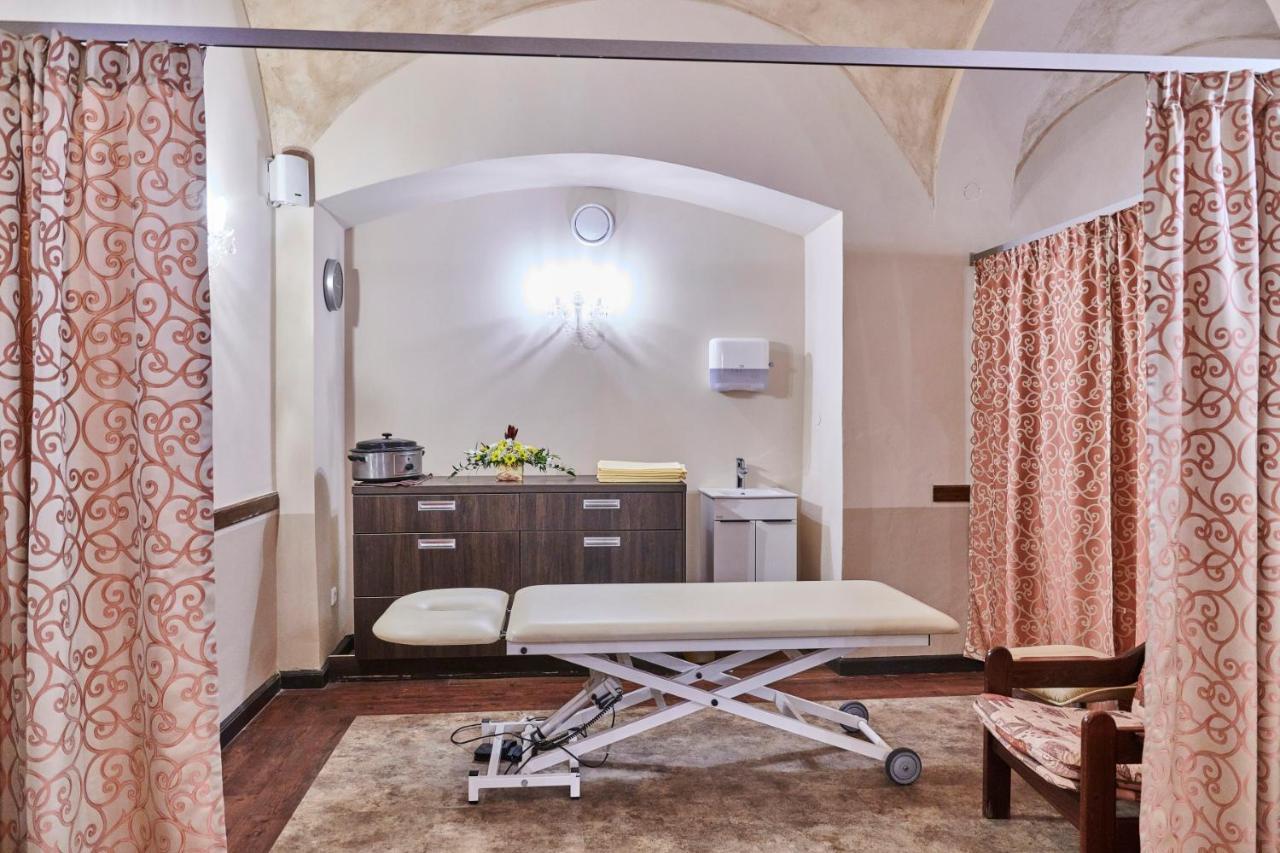 Spa Hotel Centrum Františkovy Lázně Buitenkant foto